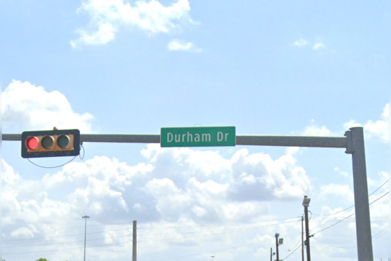 Houston Morning Tragedy, One Dead in Wrong-Way Collision on Durham Drive