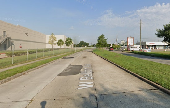 Houston Police Investigate Fatal Early Morning Shooting on West Bellfort Avenue
