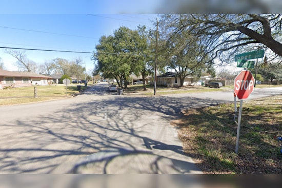 Houston Police Investigate Overnight Loper Street Shooting That Leaves Unidentified Man Dead