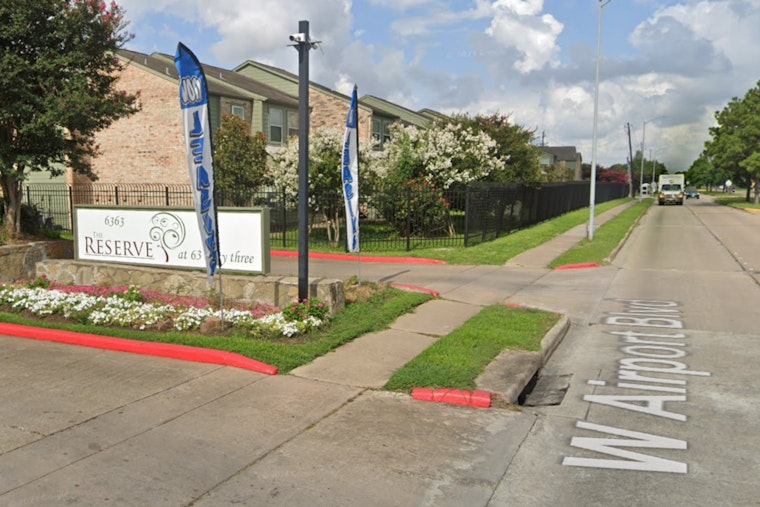 Houston Police Investigating After Woman Found Fatally Shot in Apartment on West Airport Boulevard