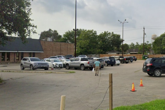Houston Police Officer Discharges Weapon During Auto-Theft Investigation in Jacinto City, No Injuries Reported
