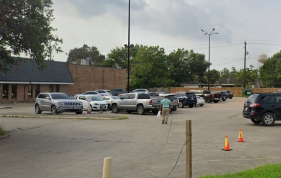 Houston Police Officer Discharges Weapon During Auto-Theft Investigation in Jacinto City, No Injuries Reported