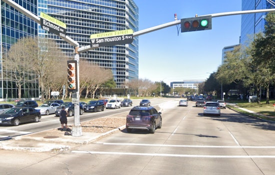 Houston Police Officer Hospitalized After Suspected Hit-and-Run, Search for Driver Underway