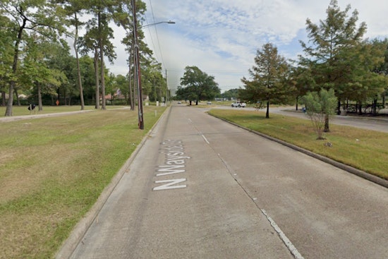 Houston Police Probe Fatal Shooting of 19-Year-Old in North Wayside Drive Park