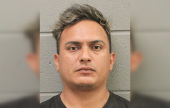 Houston Police Search for Suspect Charged in Murder Near Brays Bayou Greenway Trail