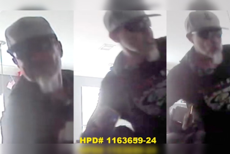 Houston Police Seek Public Help to Identify Suspect in Daylight Home Invasion Targeting Pregnant Woman
