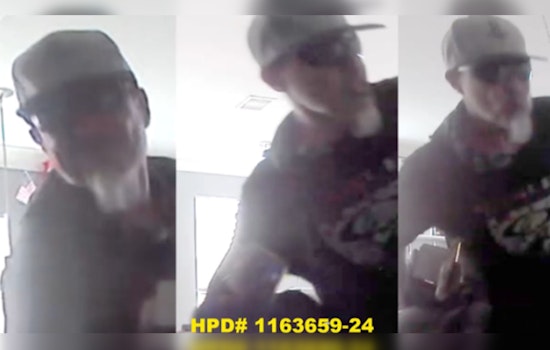 Houston Police Seek Public Help to Identify Suspect in Daylight Home Invasion Targeting Pregnant Woman