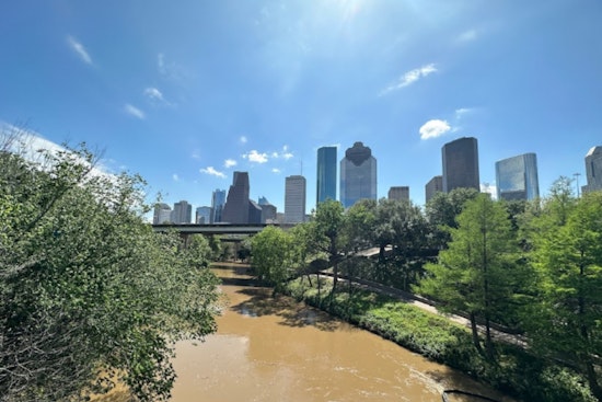 Houston Prepares for Extreme Heat Wave as Midwest and Southern Plains Face Severe Thunderstorms