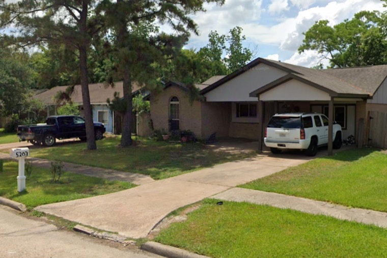 Houston Suburb Shooting Leaves One Woman Dead, Man Injured in Apparent Attempted Suicide