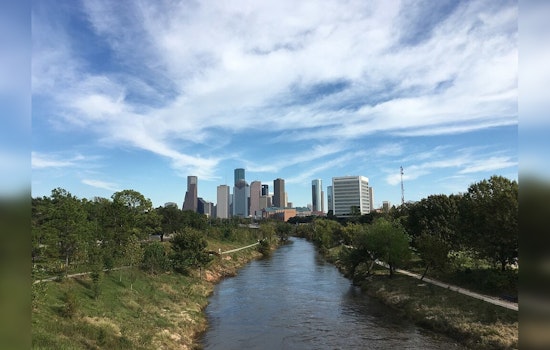Houston’s Buffalo Bayou Trail Collapse Near East River Development Raises Safety Concerns