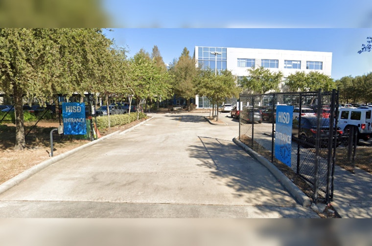 Houston's Largest School District Faces Student Exodus and Infrastructure Woes as New School Year Begins