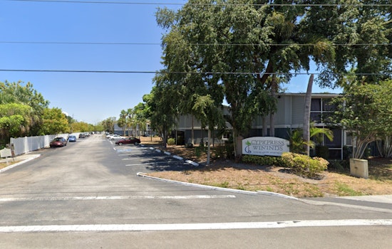 Bradenton Community in Shock as Two Men Found Dead in Cypress Winds Apartment Pool, Investigation Underway