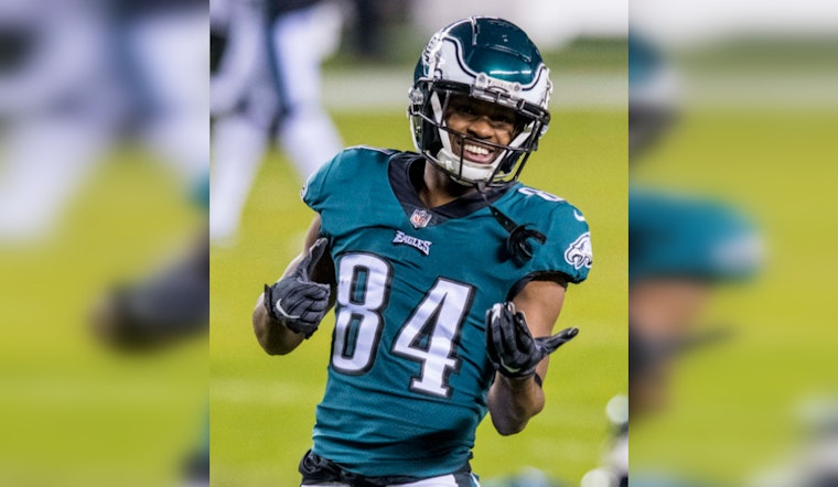 Indianapolis Colts Bolster Roster with Former Eagle Greg Ward and DE Derek Rivers