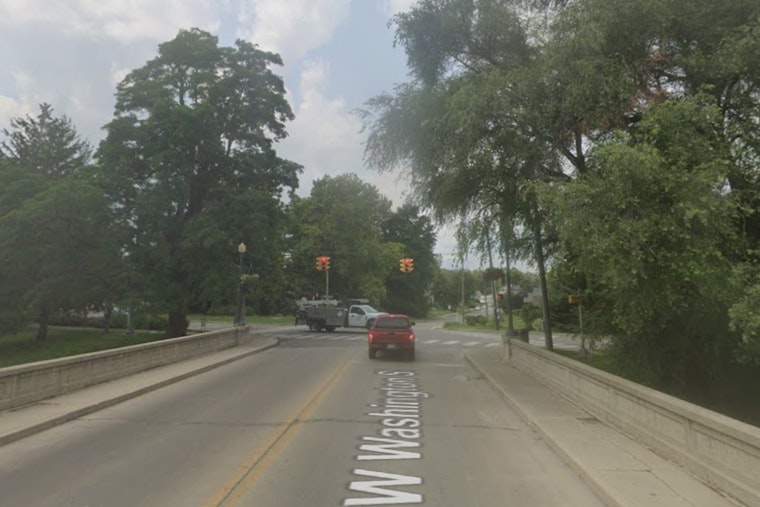 Indianapolis Commuters Face Extended Disruption as West Washington Street Bridge Repairs Delayed Until Summer 2025