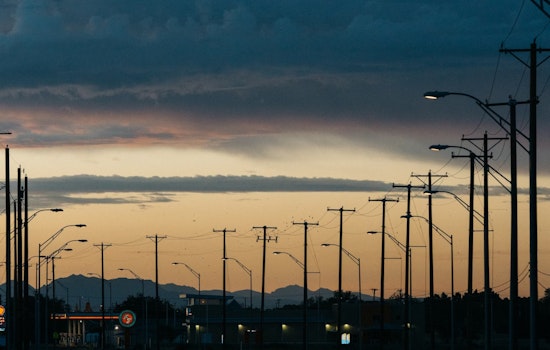 Isolated Showers in El Paso's Forecast Amidst Soaring Temperatures Approaching 100 Degrees