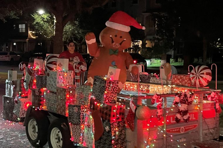 Join the Festivities, Registration Now Open for Oviedo's Annual Holiday Parade