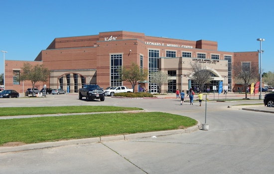 Katy ISD Implements Controversial Cell Phone Ban to Enhance Classroom Focus