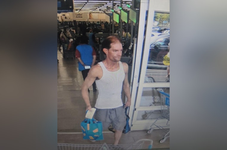 Kaua'i Police Seek Public Assistance to Identify Suspect in Walmart Credit Card Theft Case