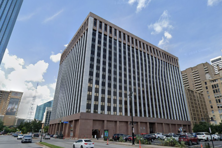 Kennedale Tax Preparer Sentenced to 77 Months for $2.6 Million Tax Fraud Scheme