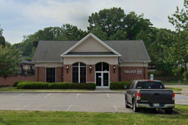 Knoxville Man Charged with Truist Bank Robbery and Weapon Possession
