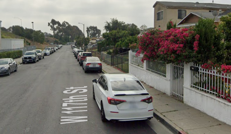 LAFD Swiftly Extinguishes Fire in Broadway-Manchester Residence, No Injuries Reported