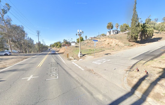Lake Elsinore Incident: Pedestrian Fatally Struck at Lakeshore Drive, Authorities Investigate