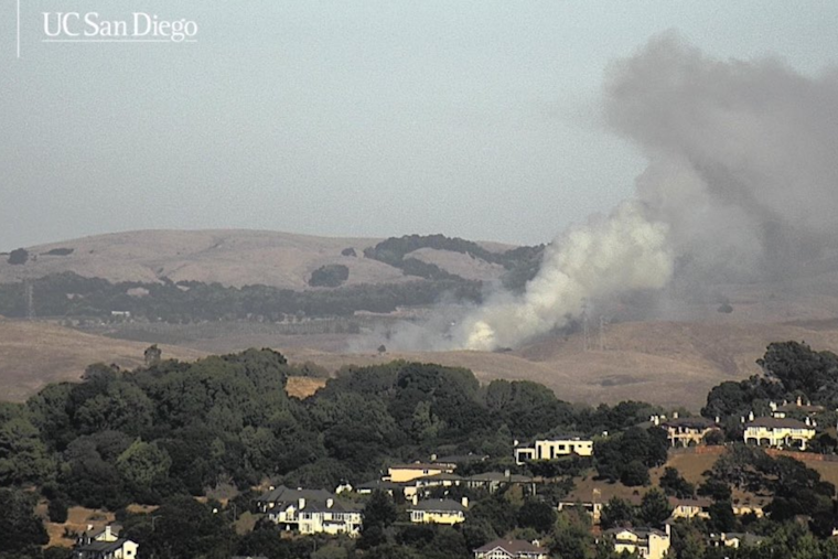 Lakeville Firefighters Achieve 95% Containment of Gulch Fire Near Old Adobe Road