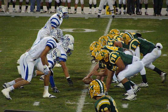 Las Cruces vs. Mayfield: Storied Rivals Kick Off Season with Epic Clash at Field of Dreams