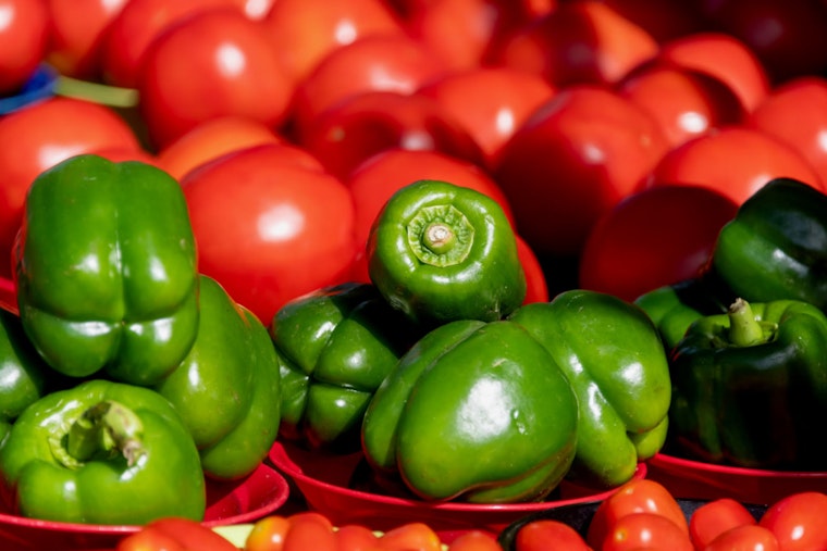 Las Vegas Welcomes Return of Pop-Up Produce Stands to Tackle Food Insecurity