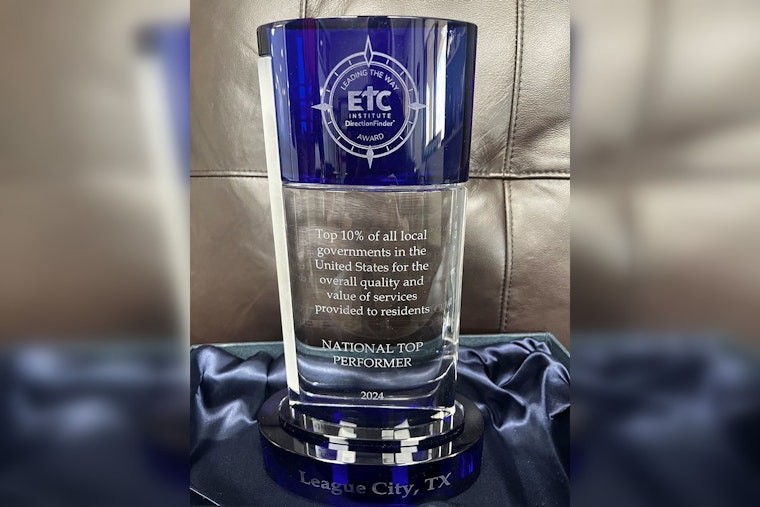 League City Honored with "Leading the Way Award" for Outstanding Public Service Delivery