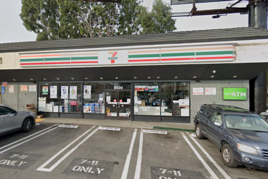 Los Angeles 7-Eleven Ransacked by Masked Adolescent Group, Authorities Seek Leads on Suspects