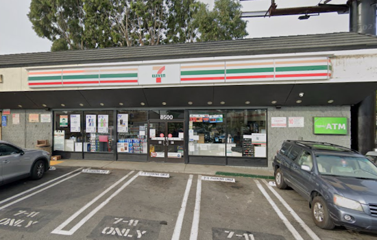 Los Angeles 7-Eleven Ransacked by Masked Adolescent Group, Authorities Seek Leads on Suspects