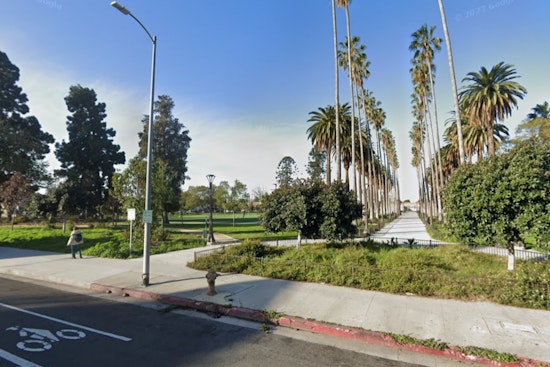 Los Angeles Fire Department Swiftly Extinguishes Blaze Involving Hand Sanitizer Pallets in South Park