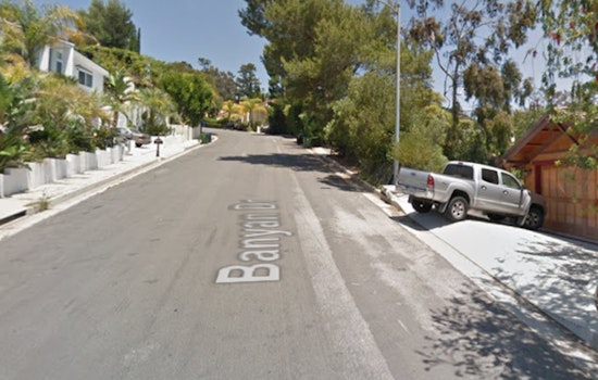Los Angeles Firefighters Douse Brentwood Construction Site Blaze in Rapid Response