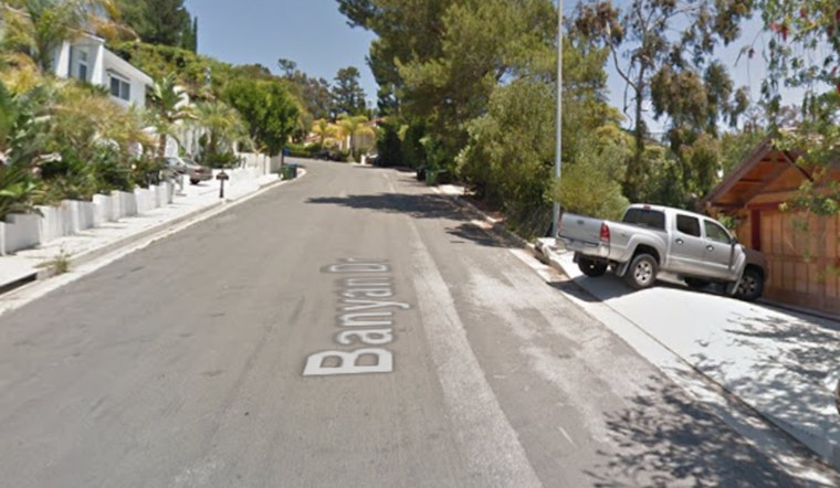 Los Angeles Firefighters Douse Brentwood Construction Site Blaze in Rapid Response