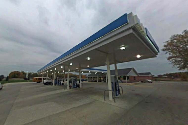 Lucky Kent City Man Hits $500,000 Jackpot with Clerk-Chosen Lottery Ticket