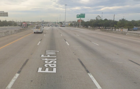 Major Vehicle Accident on East Freeway Near Freeport Blvd in East Houston Disrupts Traffic, Injures Three