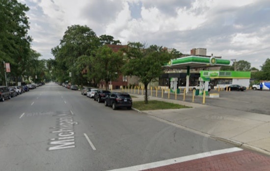 Man Critically Injured in Late-Night Shooting at Bronzeville Gas Station in Chicago, Suspects Sought
