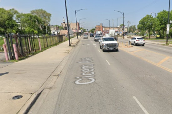 Man Critically Injured in Late-Night Stabbing in Chicago's Austin Neighborhood