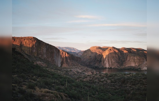Man Dies after Paddleboard Accident Amidst Monsoon Storm in Canyon Lake