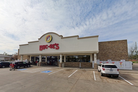 Man Found Shot in Vehicle Outside Fort Bend County Store, Richmond Area Victim Hospitalized