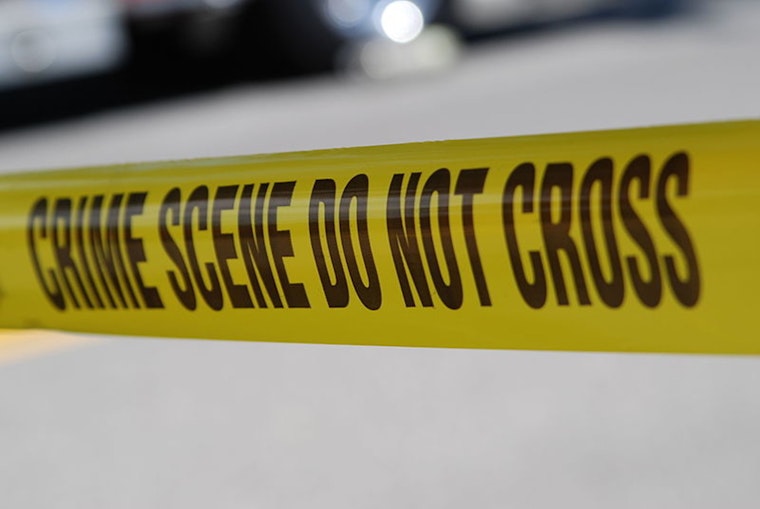 Man Hospitalized, Suspects At Large Following Shooting and Armed Robbery in Memphis Apartment Complex