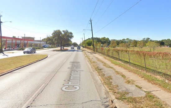 Man Killed in Southwest Houston Food Truck Shooting, Suspects At-Large