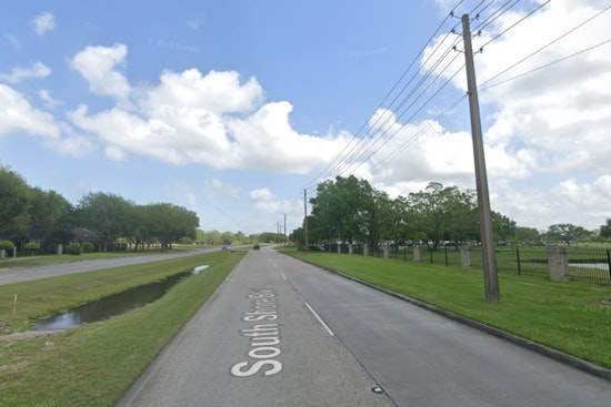Man Pronounced Dead After Being Ejected in Fiery Crash in League City
