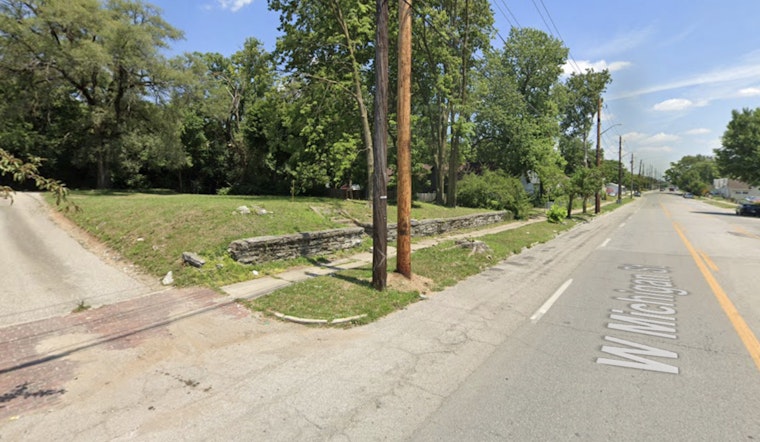 Man stable after early morning shooting on Indianapolis' Near West Side with IMPD investigating