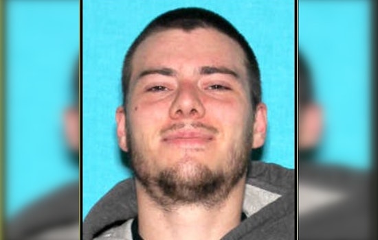 Manhunt for Suspected Stabber Continues in St. Clair County, Public Warned Not to Approach