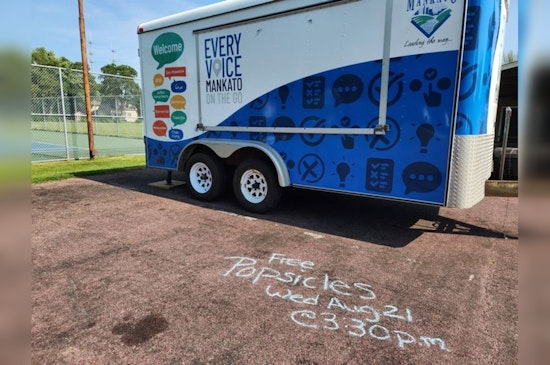 Mankato Engages Hilltop Residents with Popsicle Pop-Up For Neighborhood Input