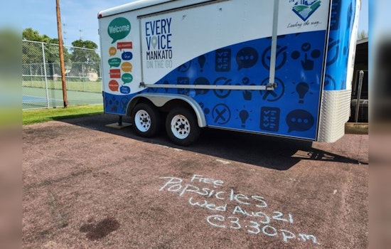 Mankato Engages Hilltop Residents with Popsicle Pop-Up For Neighborhood Input