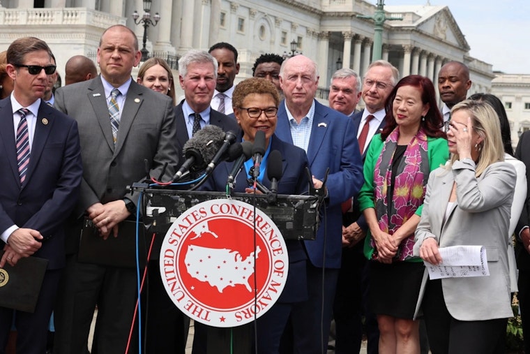 Mayor Bass Champions Policy Shift Boosting Eligibility for Veteran Housing in Los Angeles