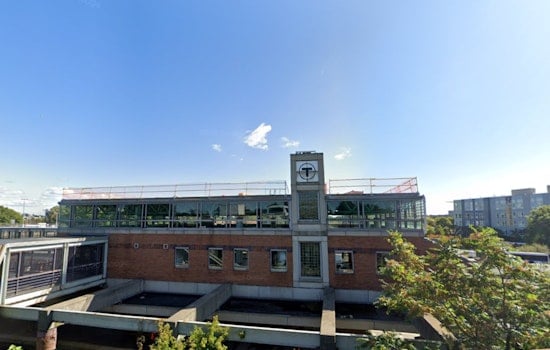 MBTA Red Line Service Between Kendall/MIT and JFK/UMass Extended by a Day Due to Track Maintenance Accident